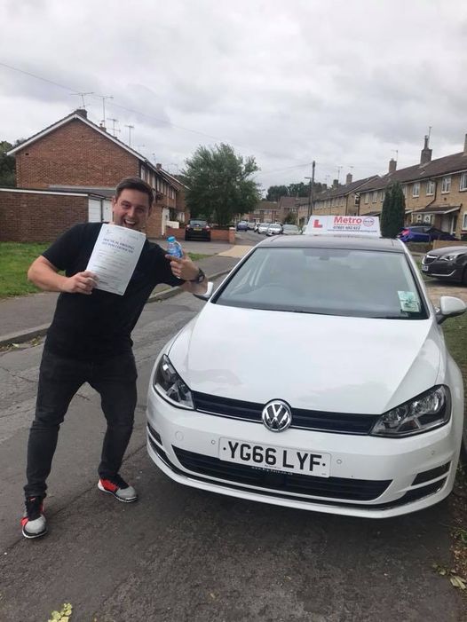 Driving Lessons Crawley Gatwick School of Motoring